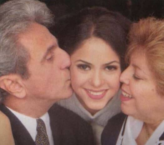 Nidia del Carmen Ripoll Torrado with her husband William Mebarak and daughter Shakira.
